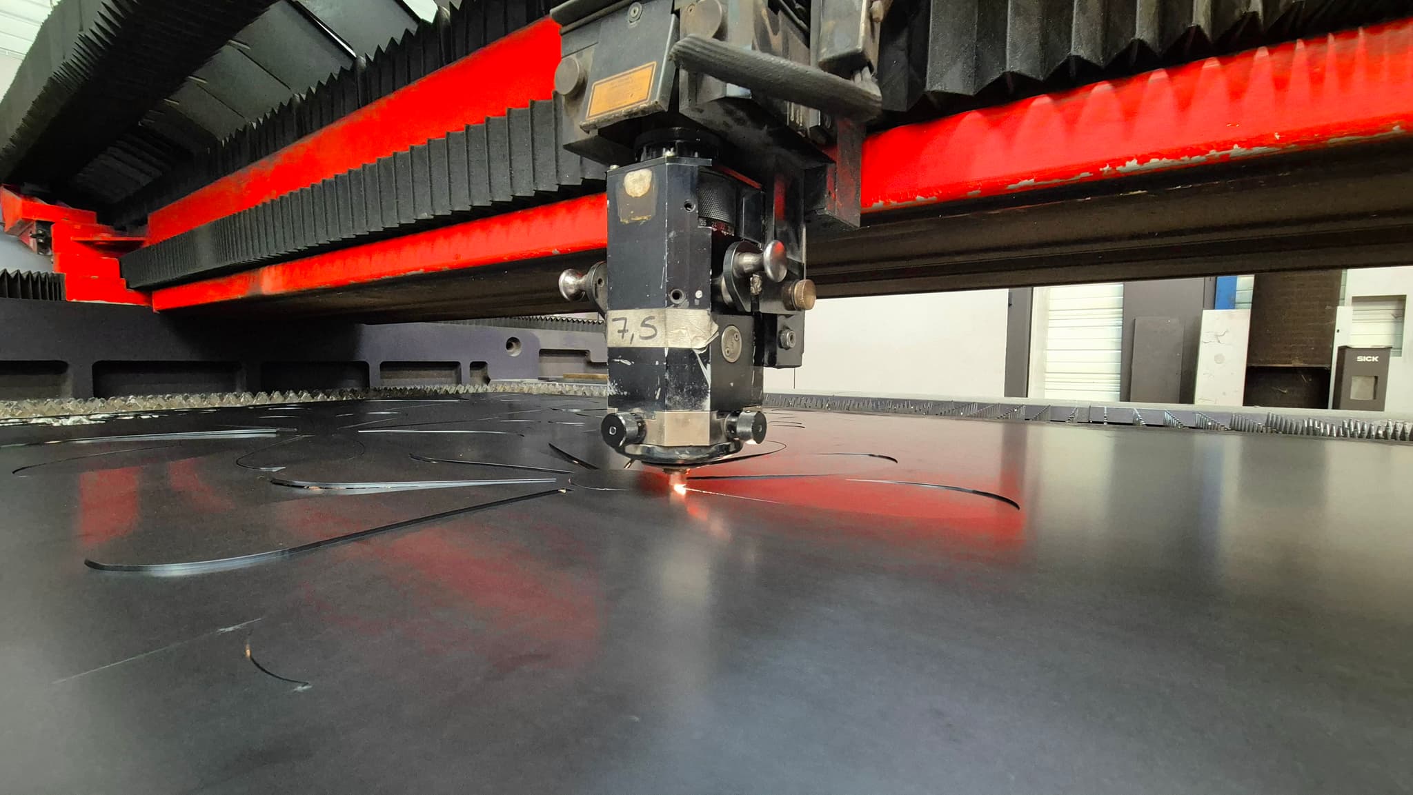 Machine découpe laser 2D